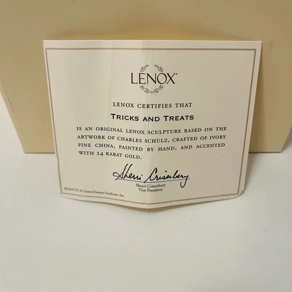 Lenox Peanuts Gang Tricks and Treats Set of 5 Halloween Fine China Figures VTG